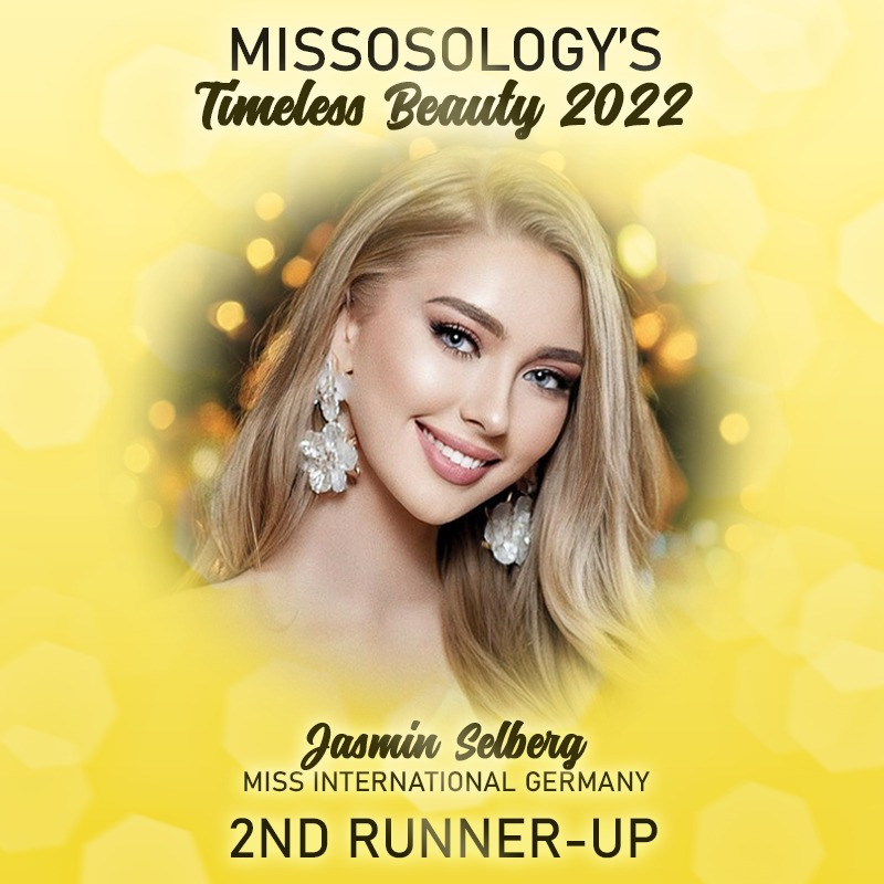 Đứng ở vị trí thứ 2 là đương kim Hoa hậu Thế giới 2021 Karolina Bielawska, vị trí thứ 3 là đương kim Hoa hậu Quốc tế 2022 Jasmin Selberg, vị trí thứ 4 là đương kim Hoa hậu Hoàn vũ 2022 R’bonney Gabriel.
