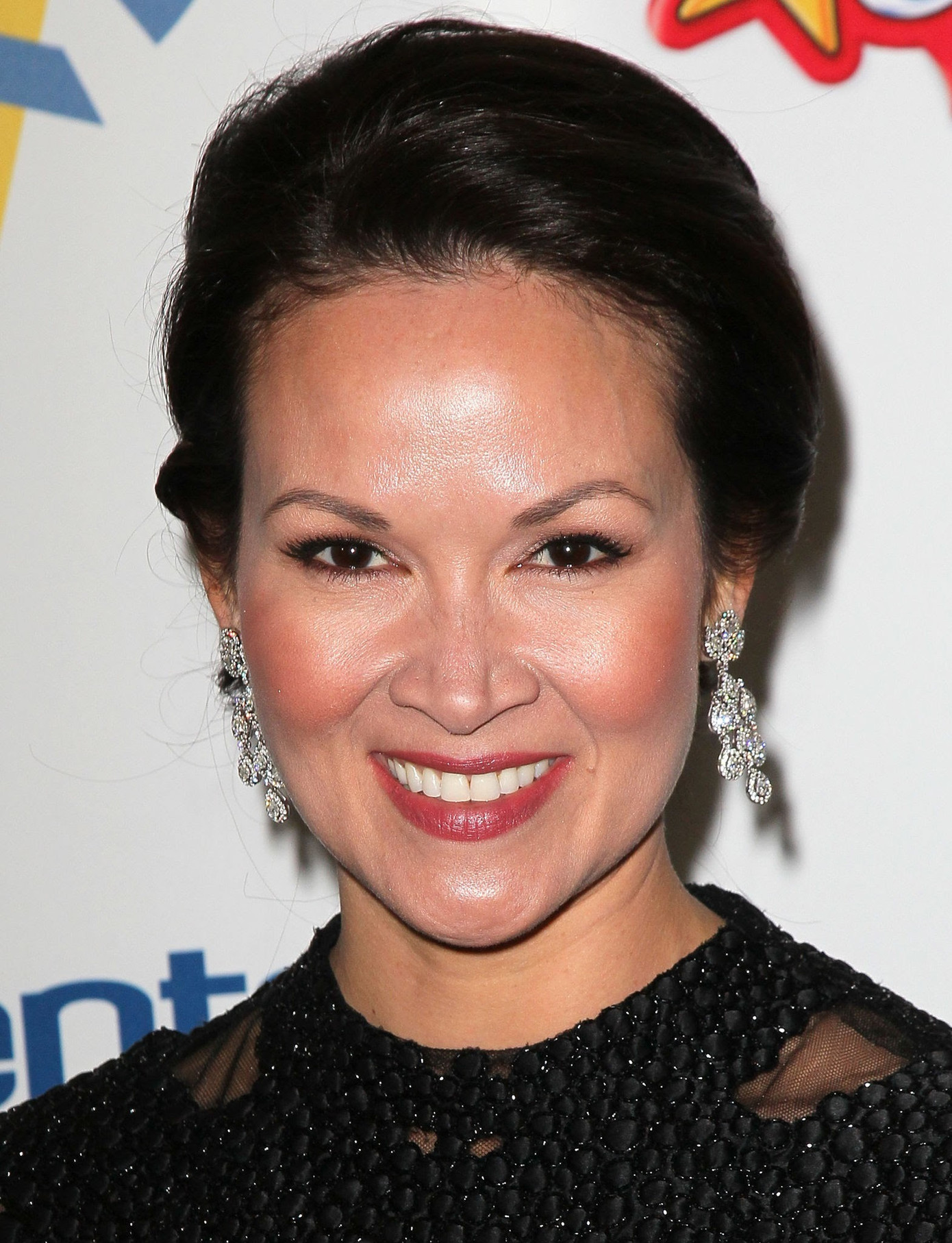 Hoa hậu Hoàn vũ 1998 Porntip Nakhirunkanok Simon.