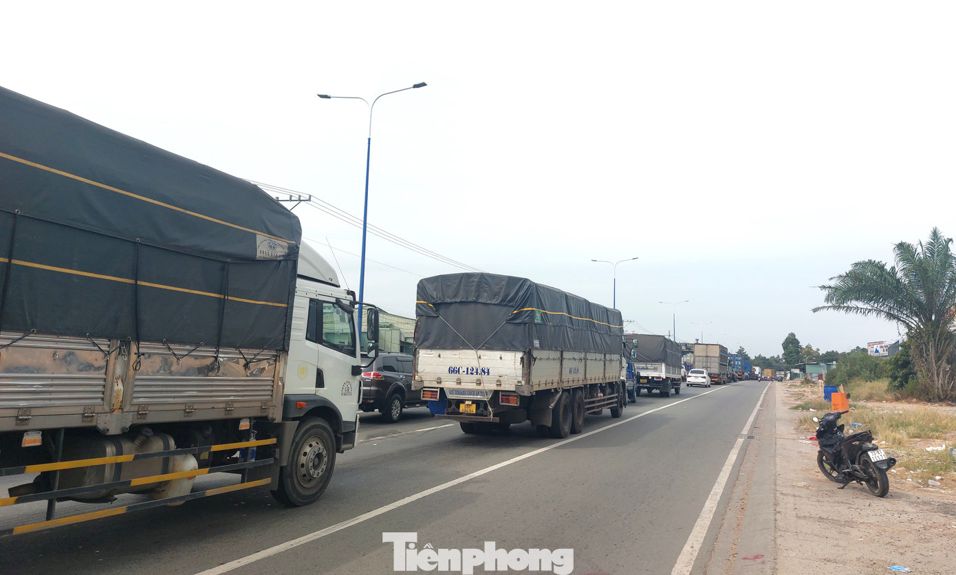 Từ năm 2020, HĐND tỉnh Bình Dương đã thông qua chủ trương dự án tạo cảnh quan, chống ùn tắc giao thông trên các tuyến đường huyết mạch của tỉnh. Trong đó, đường Mỹ Phước Tân Vạn được đầu tư nâng cấp theo hình thức đối tác công-tư (PPP), đặt một trạm thu phí. Từ năm 2020, HĐND tỉnh Bình Dương đã thông qua chủ trương dự án tạo cảnh quan, chống ùn tắc giao thông trên các tuyến đường huyết mạch của tỉnh. Trong đó, đường Mỹ Phước Tân Vạn được đầu tư nâng cấp theo hình thức đối tác công-tư (PPP), đặt một trạm thu phí.