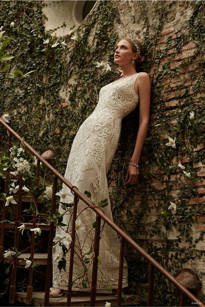 Váy cưới ren ‘siêu’ lãng mạn cho cô dâu ảnh 11