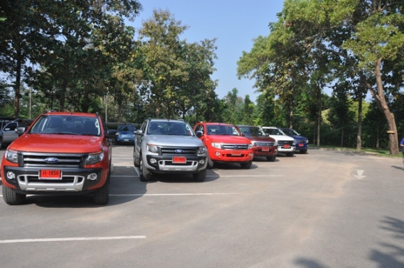 Chiến mã chuẩn bị lên đường