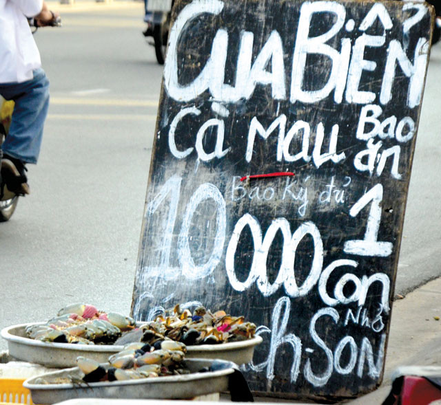 Cua “ngất” có giá từ 150.000 - 180.000 đồng/kg . Cua “ngất” có giá từ 150.000 - 180.000 đồng/kg