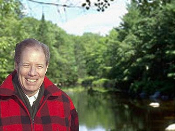 5. Gia đình Irving: Công ty của Irving Woodlans được phát triển từ năm 1882 khi James D.Irving thành lập cơ sở sản xuất. Tổng diện tích đất đang sở hữu lên đến gần 6 tỷ m2