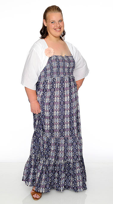 Georgia năm 15 tuổi, thời điểm cô bé mới trở về từ trại giảm béo. Georgia năm 15 tuổi, thời điểm cô bé mới trở về từ trại giảm béo