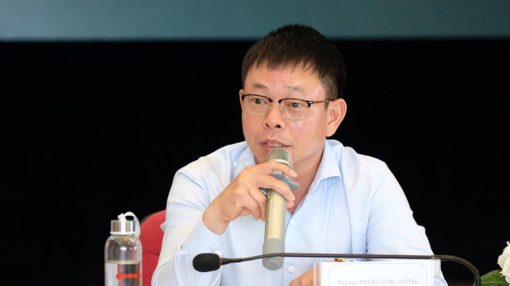 Nhà báo Phùng Công Sưởng đặt thêm vấn đề cho PGS Tiến sĩ Đàm Hoàng Phúc