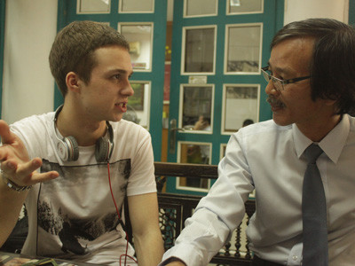 Mikhail Samarsky và dịch giả Phạm Bá Thủy