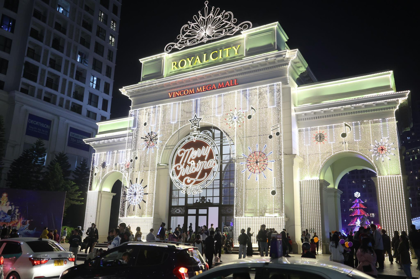 Không khí giáng sinh 2022 rộn ràng khắp nơi ảnh 33 Không khí giáng sinh 2022 rộn ràng khắp nơi ảnh 33