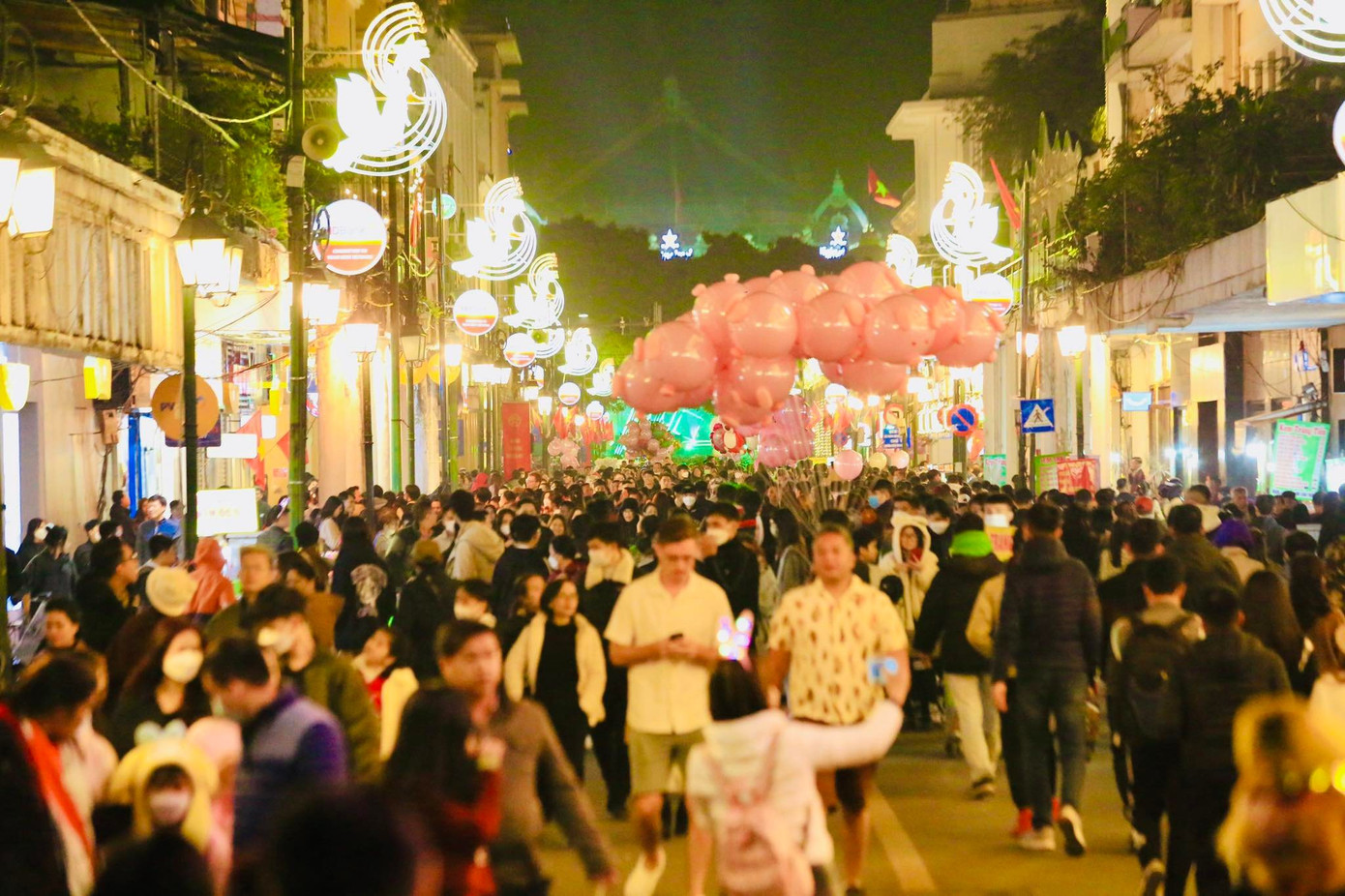 Ảnh: Trọng Tài Ảnh: Trọng Tài