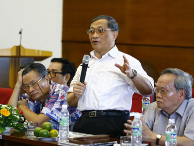 TS Lê Đăng Doanh: “Cần nhìn thẳng vào sự thật”. Ảnh: Hồng Vĩnh TS Lê Đăng Doanh: “Cần nhìn thẳng vào sự thật”