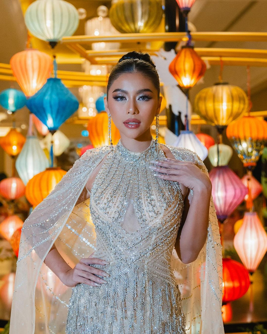 "Tôi chỉ làm hết sức mình và vẫn sẽ nỗ lực mỗi ngày. Mỗi hoa hậu đều có con đường và hành trình riêng, vì vậy, nếu bạn biết rằng mình đã nỗ lực để đánh bại chính mình của ngày hôm qua, chắc chắn bạn sẽ rất mãn nguyện. Đối với tôi, điều đó còn hơn cả vương miện", cô chia sẻ về mục đích tham gia cuộc thi.