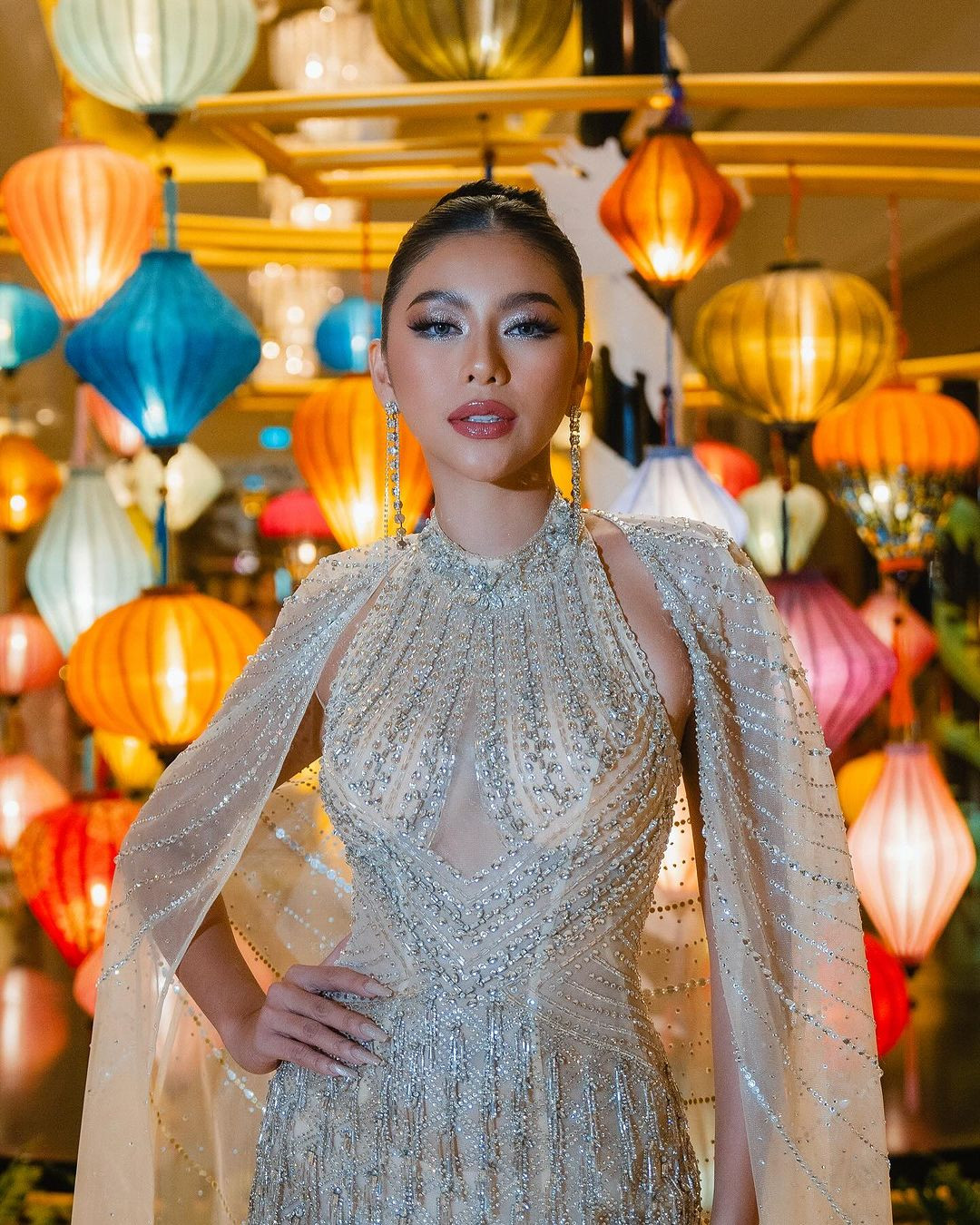 "Tôi chỉ làm hết sức mình và vẫn sẽ nỗ lực mỗi ngày. Mỗi hoa hậu đều có con đường và hành trình riêng, vì vậy, nếu bạn biết rằng mình đã nỗ lực để đánh bại chính mình của ngày hôm qua, chắc chắn bạn sẽ rất mãn nguyện. Đối với tôi, điều đó còn hơn cả vương miện", cô chia sẻ về mục đích tham gia cuộc thi.