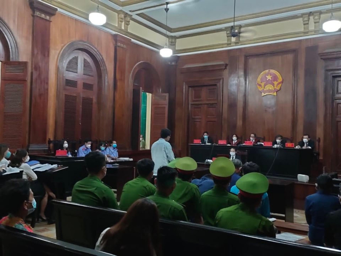 Phiên tòa chiều ngày 4/4. Ảnh: Tân Châu