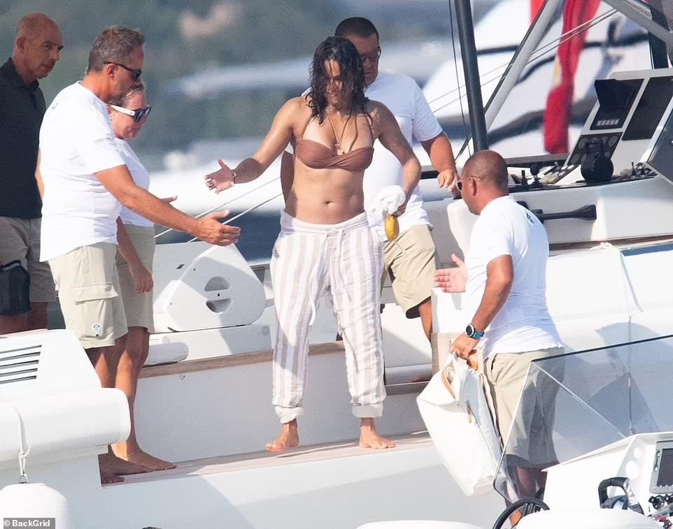 Tuy nhiên, &quot;The Fast &amp; The Furious&quot; mới chính là bộ phim đưa tên tuổi Michelle Rodriguez vang danh toàn cầu và trở thành sao hạng A ở Hollywood.