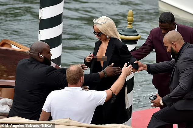 Một năm sau, "Say So" giúp tên tuổi của cô càng phủ sóng. Mới đây, người đẹp tậu nhà mới trị giá 2,2 triệu USD tại khu nhà giàu Beverly Hills. Cô cũng vừa tung ra dòng trang phục mới cùng thương hiệu PrettyLittleThing.