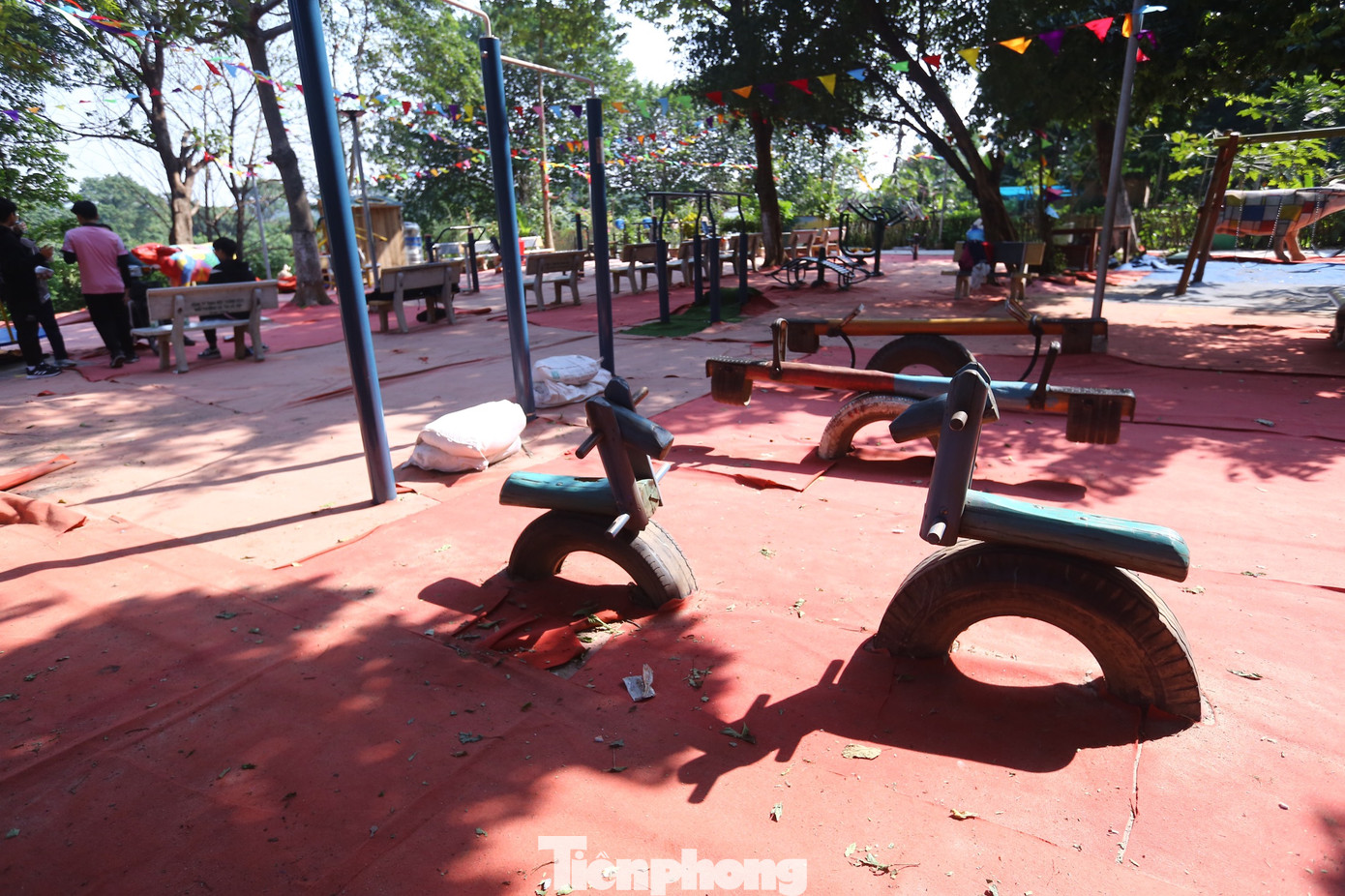 Các hạng mục, thiết bị đều được làm từ các vật liệu thân thiện với môi trường thiên nhiên.