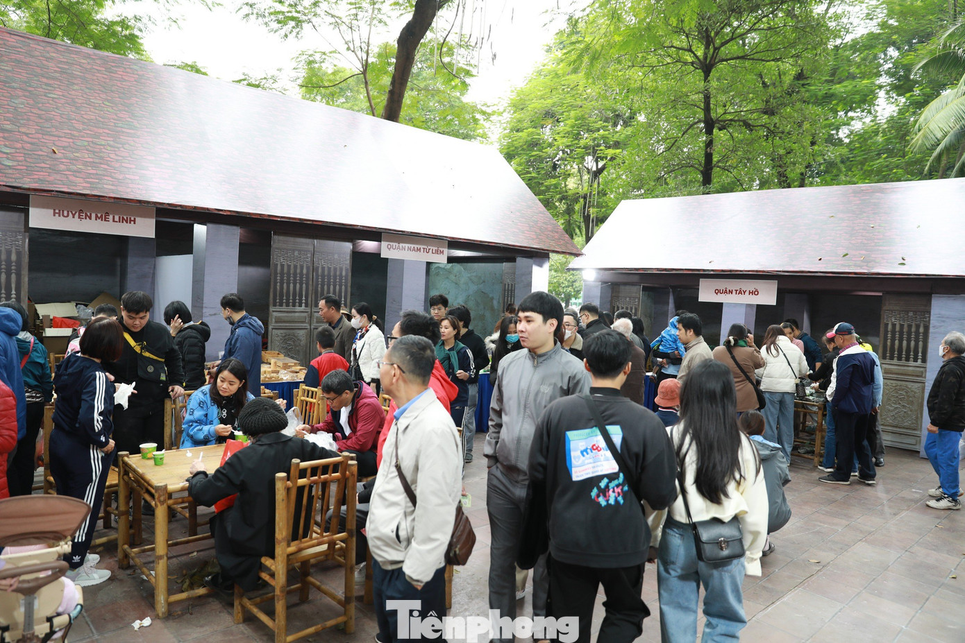 Lễ hội văn hóa ẩm thực Hà Nội kéo dài tới hết ngày 3/12 tại Công viên Thống Nhất (Hai Bà Trưng, Hà Nội).