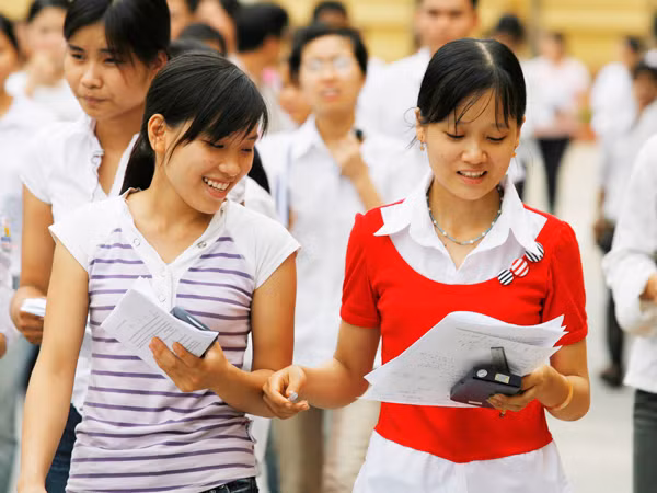 Không phân biệt bằng cấp, loại hình đào tạo, nhưng quyền lựa chọn nên trao cho địa phương Ảnh: Hồng Vĩnh