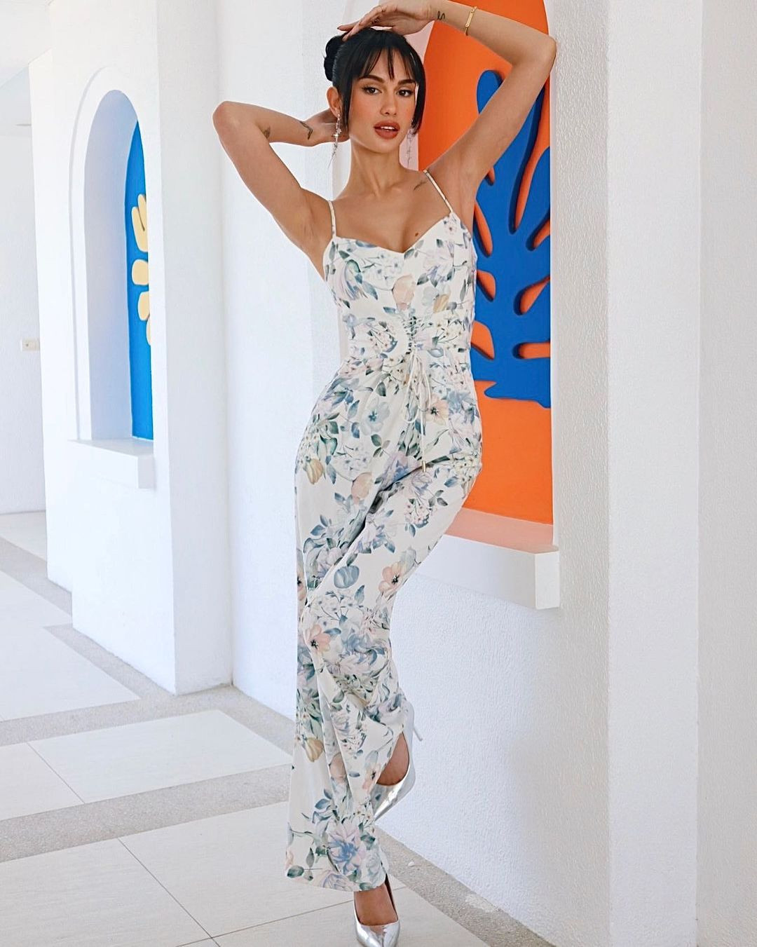 Chia sẻ về hành trình của mình tại Miss Universe 2022, người đẹp cho biết: "Năm qua là thời gian thử thách nhưng thú vị của tôi. Được đại diện Philippines là vinh dự lớn lao. Tôi có đam mê cháy bỏng với nước mình, từ hòn đảo, con người đến văn hóa. Tôi sẽ luôn theo đuổi bản sắc Philippines".