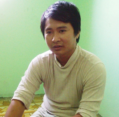 Nghi phạm chém chết người yêu ra đầu thú tại cơ quan công an