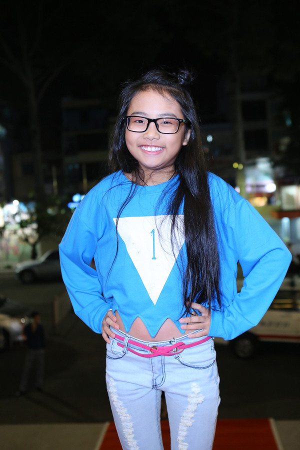 Phương Mỹ Chi sành điệu ra mắt phim 'Hai lúa' ảnh 2