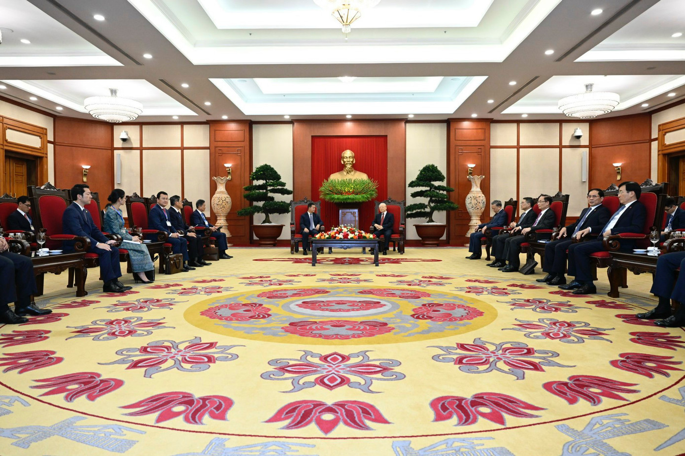 Tổng Bí thư Nguyễn Phú Trọng tiếp Thủ tướng Campuchia Hun Manet. (Ảnh: Nhật Minh) Tổng Bí thư Nguyễn Phú Trọng tiếp Thủ tướng Campuchia Hun Manet. (Ảnh: Nhật Minh)