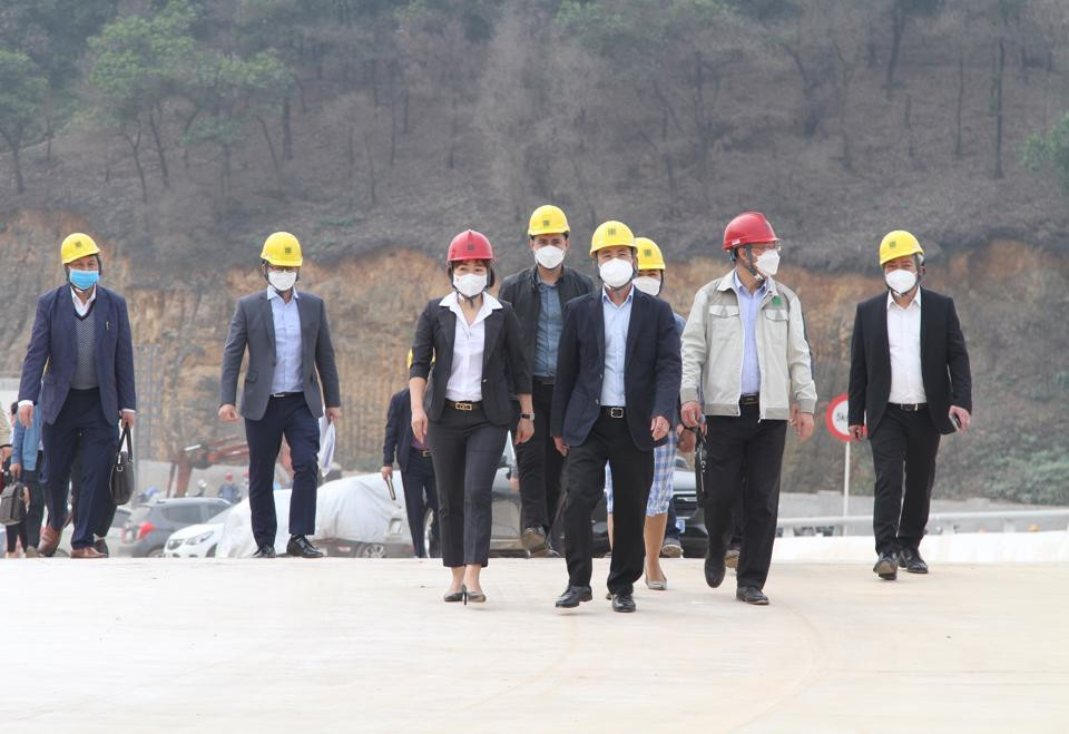 Phó Chủ tịch UBND thành phố Hà Nội Nguyễn Trọng Đông kiểm tra dự án Nhà máy điện rác Sóc Sơn ngày 7/1