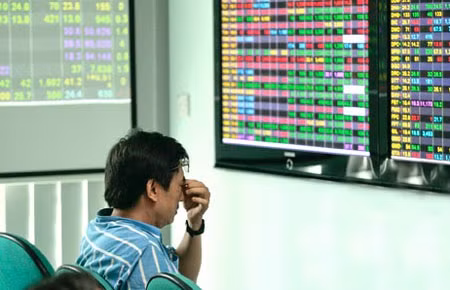 Niềm tin của nhà đầu tư vào thị trường đang suy giảm