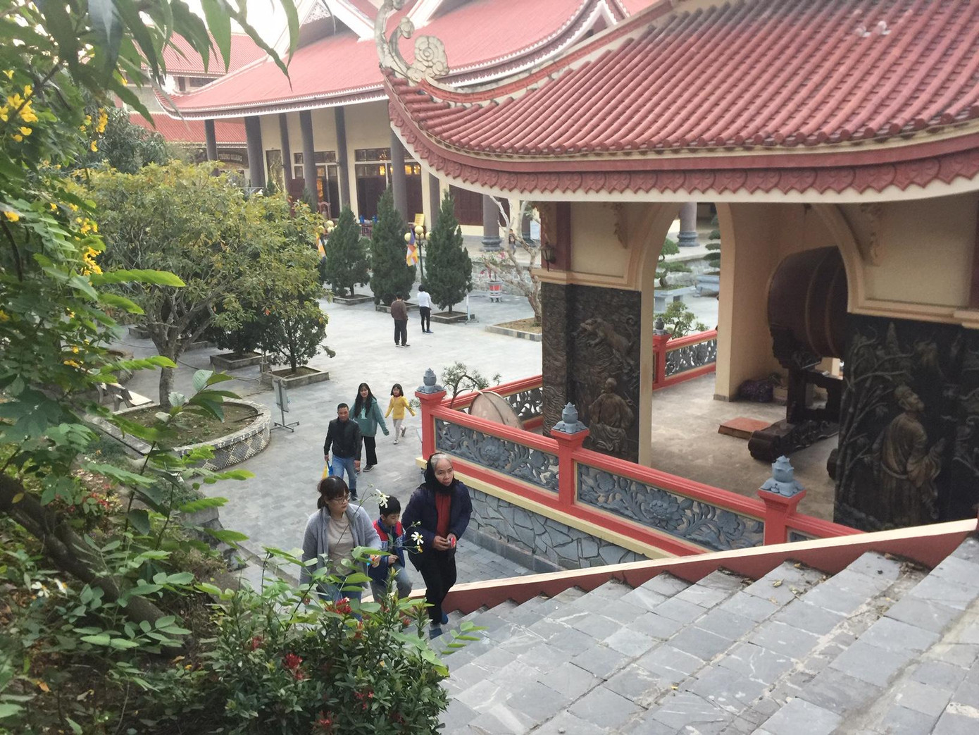 Một góc của Thiền viện Trúc Lâm Hàm Rồng