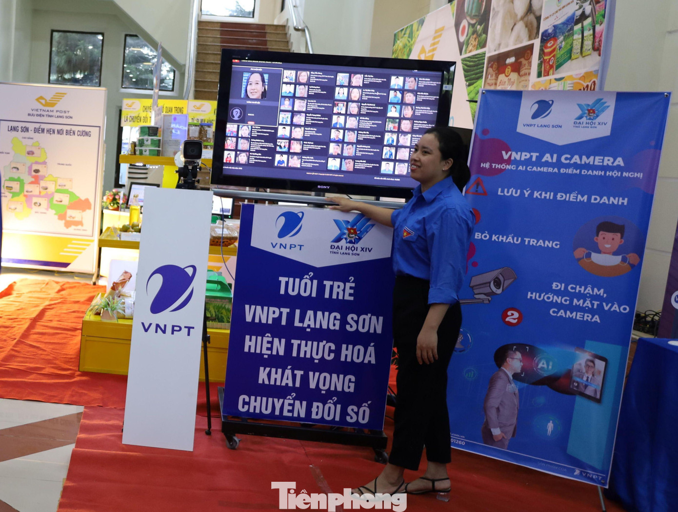 Tuổi trẻ Lạng Sơn ứng dụng chuyển đổi số tại Đại hội Đoàn lần này - Ảnh: Duy Chiến Tuổi trẻ Lạng Sơn ứng dụng chuyển đổi số tại Đại hội Đoàn lần này - Ảnh: Duy Chiến