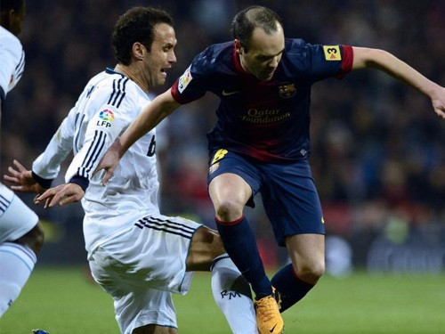 Real Madrid tỏ ra yếu thế hơn trước Barcelona