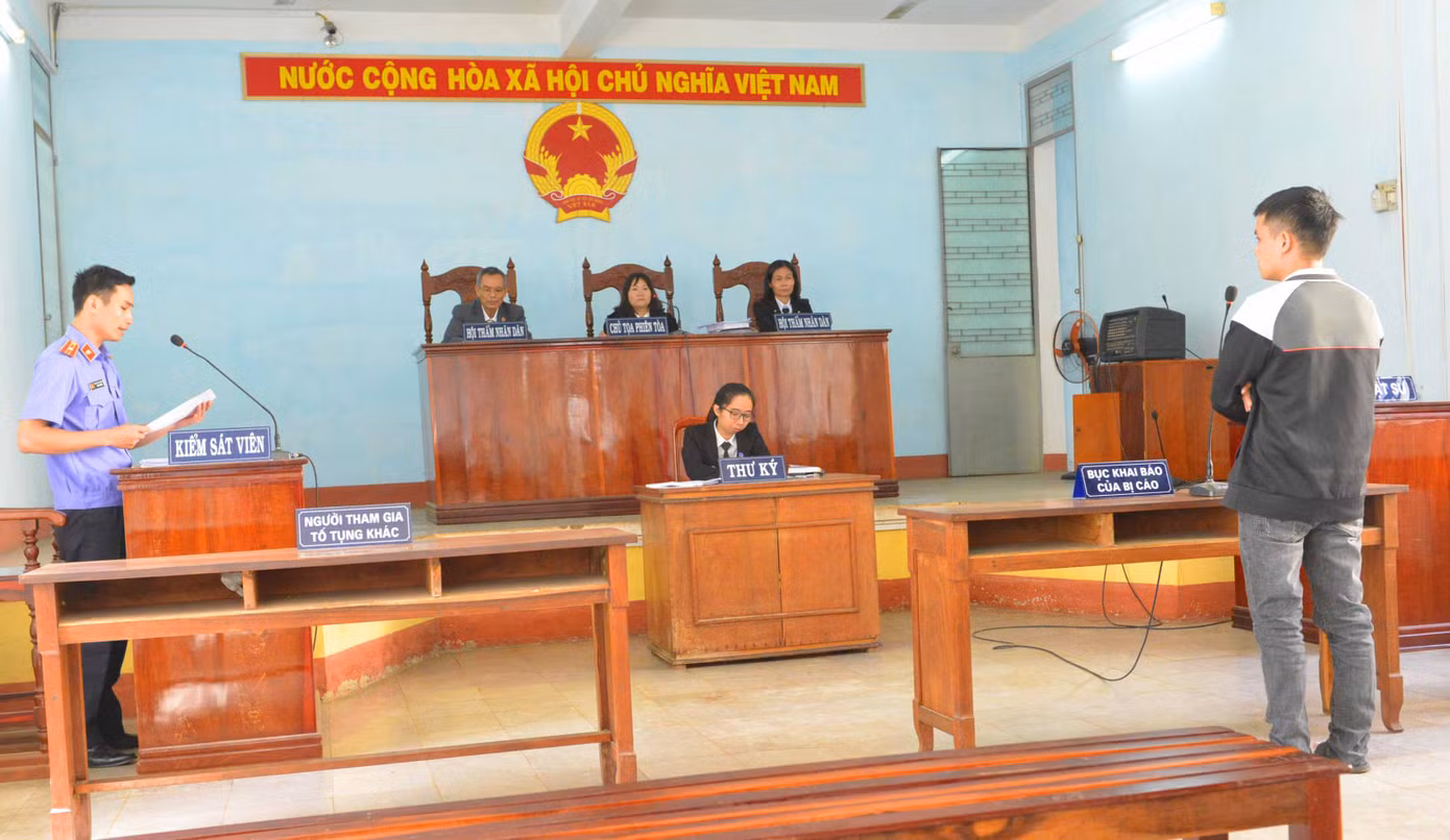 Ly kỳ chuyện cảnh sát điều tra phá án ảnh 2