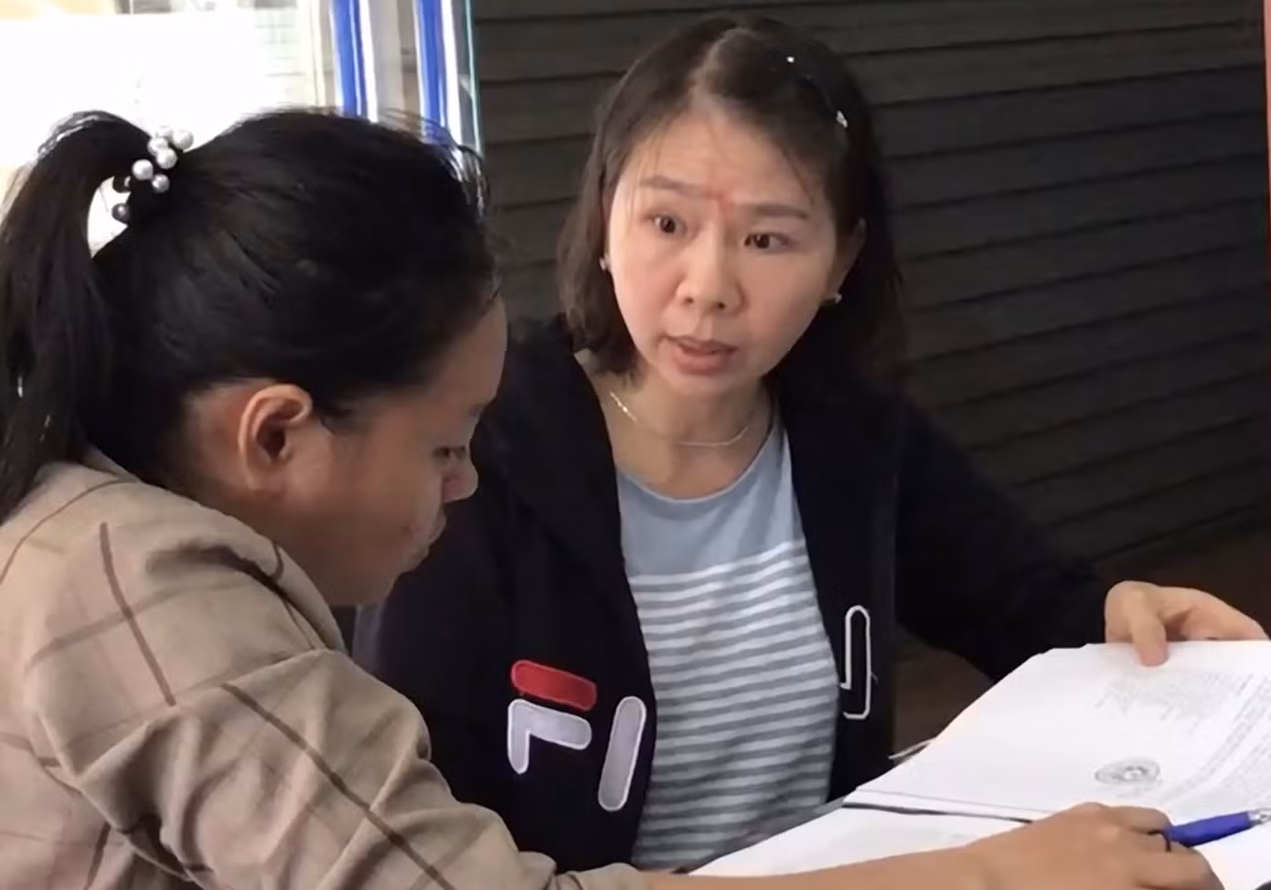 Lãnh đạo, Phòng Giáo dục TP Buôn Ma Thuột nói gì về vụ 'cô giáo tự quỳ'? ảnh 3