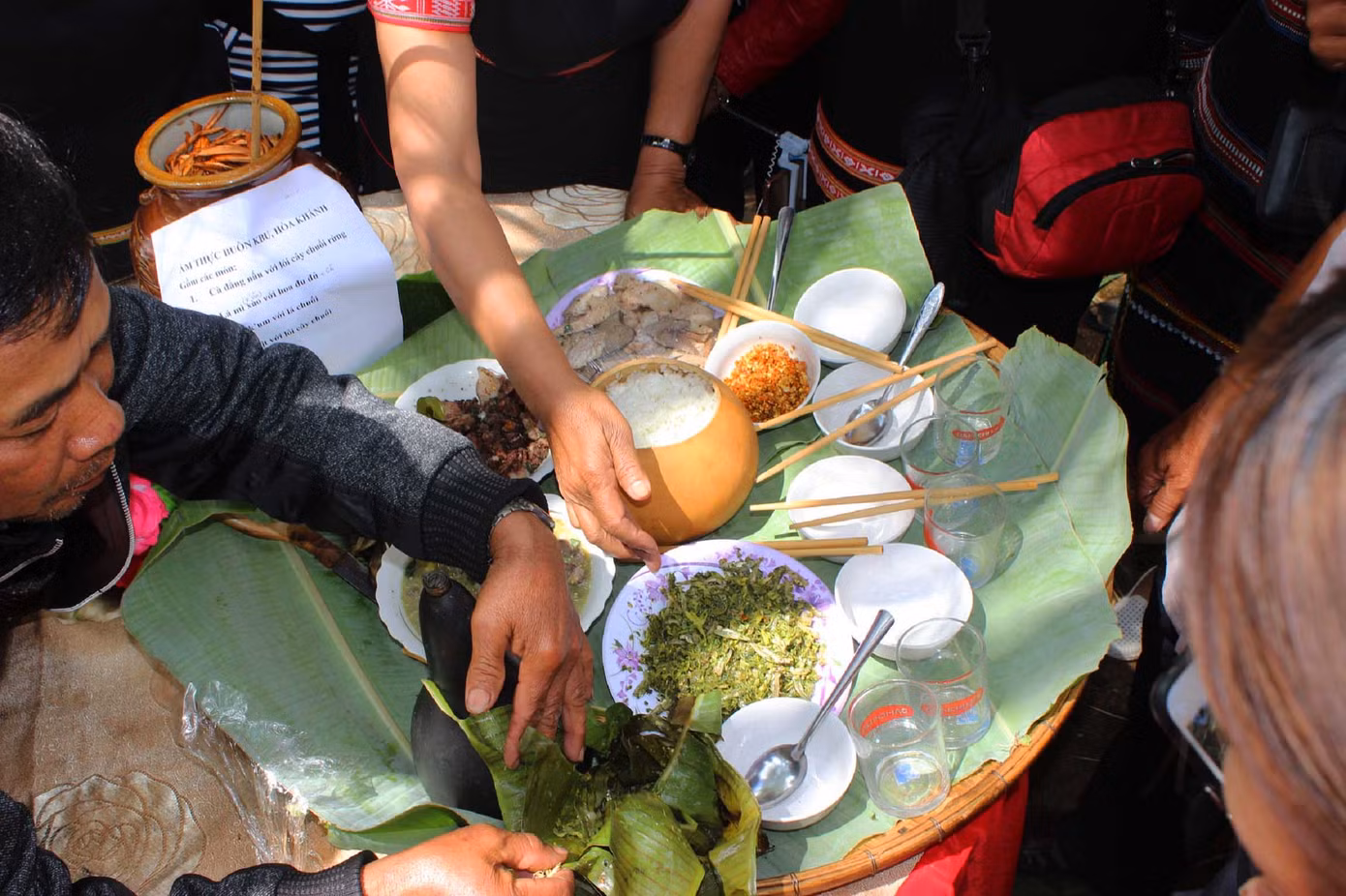 Tây Nguyên: Hấp dẫn lễ hội dưới tán rừng xanh biếc ảnh 16