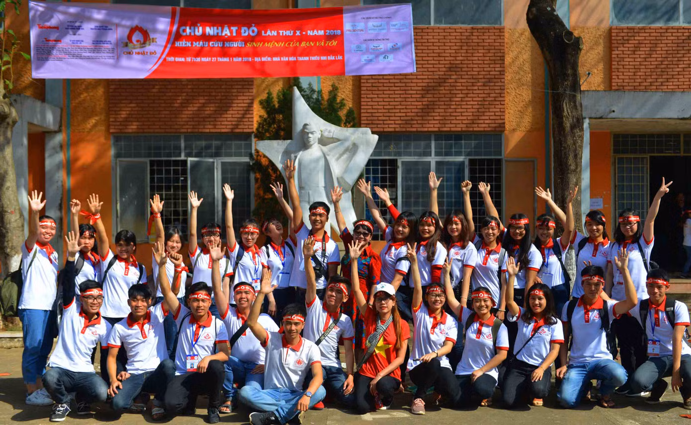 Khi đồng bào đã yêu nghĩa cử hiến máu ảnh 7