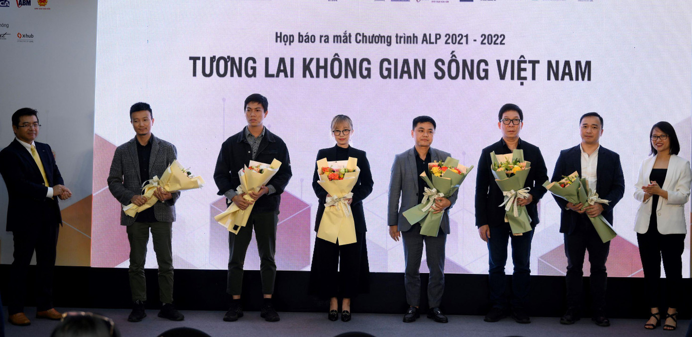 Các đơn vị kiến trúc tham gia chương trình "Tương lai không gian sống Việt Nam". Các đơn vị kiến trúc tham gia chương trình "Tương lai không gian sống Việt Nam".