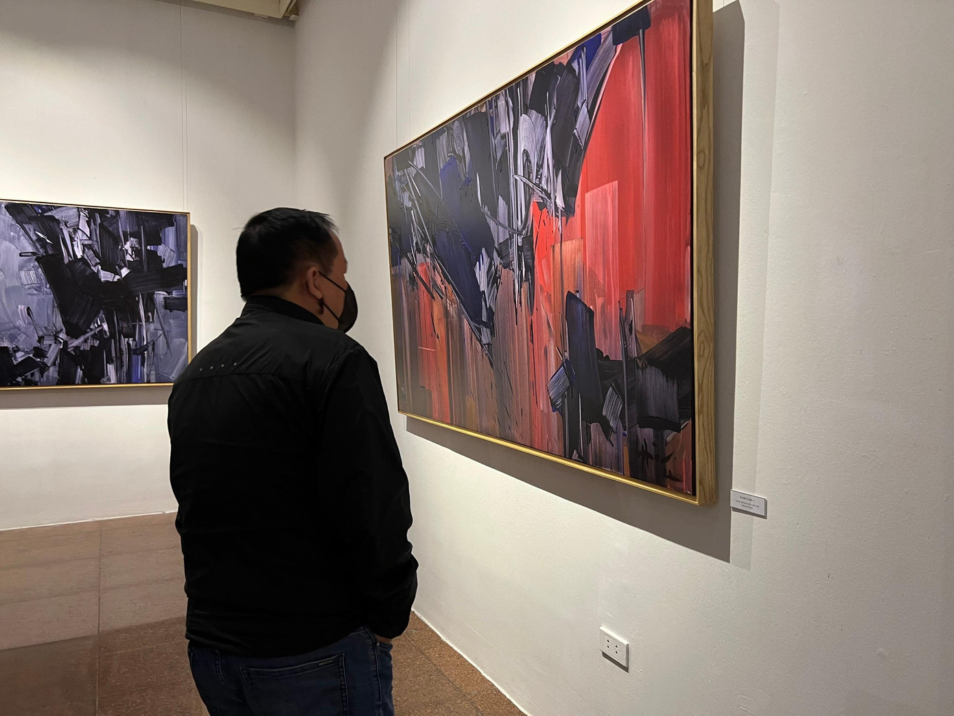 Ngày mới quy tụ 8 nghệ sĩ nổi tiếng trong giới mỹ thuật.