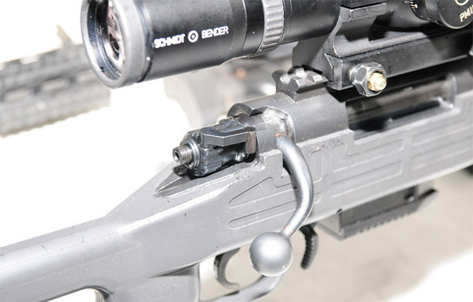 Qua thử nghiệm K-14 hoạt động đơn giản và tương đối dễ dàng hơn so với cả Model 700 và Model 70. Thiết kế trục nòng và mõm phanh hợp lý làm giảm đáng kế đổ giật của súng. Với kích thước và trọng lượng vừa phải, K-14 có thể hoạt động hiệu quả ở địa hình đồi núi như ở Hàn Quốc. Qua thử nghiệm K-14 hoạt động đơn giản và tương đối dễ dàng hơn so với cả Model 700 và Model 70. Thiết kế trục nòng và mõm phanh hợp lý làm giảm đáng kế đổ giật của súng. Với kích thước và trọng lượng vừa phải, K-14 có thể hoạt động hiệu quả ở địa hình đồi núi như ở Hàn Quốc