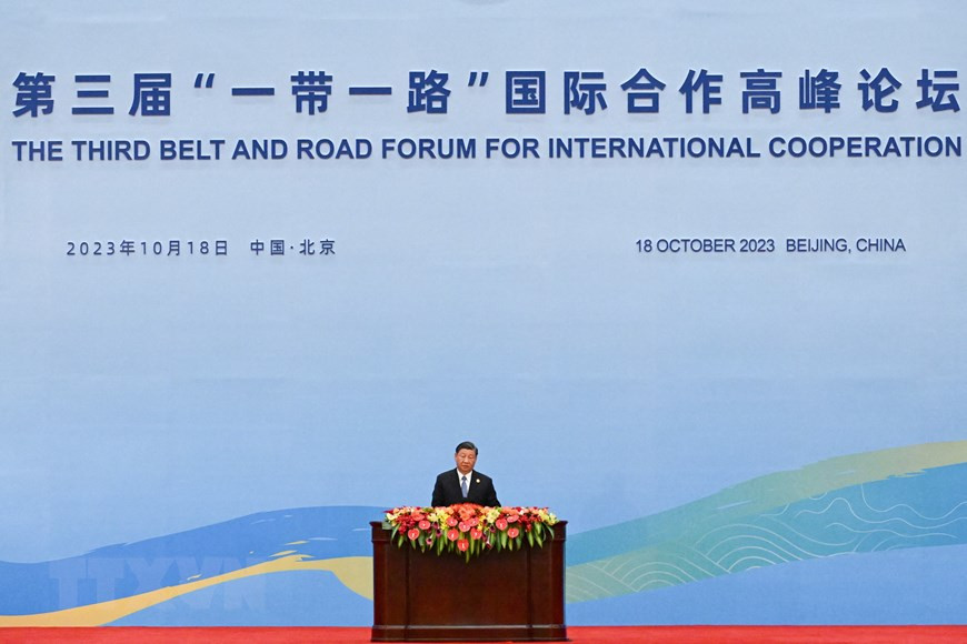 Chủ tịch Trung Quốc Tập Cận Bình phát biểu tại Lễ Khai mạc Diễn đàn Cấp cao Hợp tác quốc tế "Vành đai và Con đường" (BRF) lần thứ 3. (Ảnh: AFP/TTXVN) Chủ tịch Trung Quốc Tập Cận Bình phát biểu tại Lễ Khai mạc Diễn đàn Cấp cao Hợp tác quốc tế "Vành đai và Con đường" (BRF) lần thứ 3. (Ảnh: AFP/TTXVN)