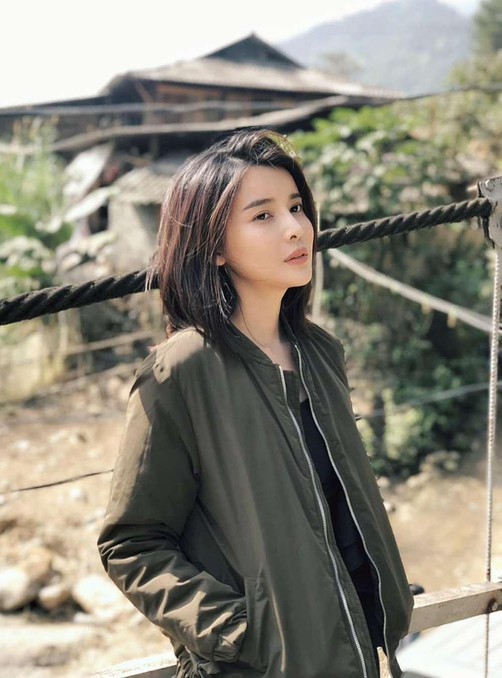 Diễn xuất của Cao Thái Hà bị chê. Diễn xuất của Cao Thái Hà bị chê.