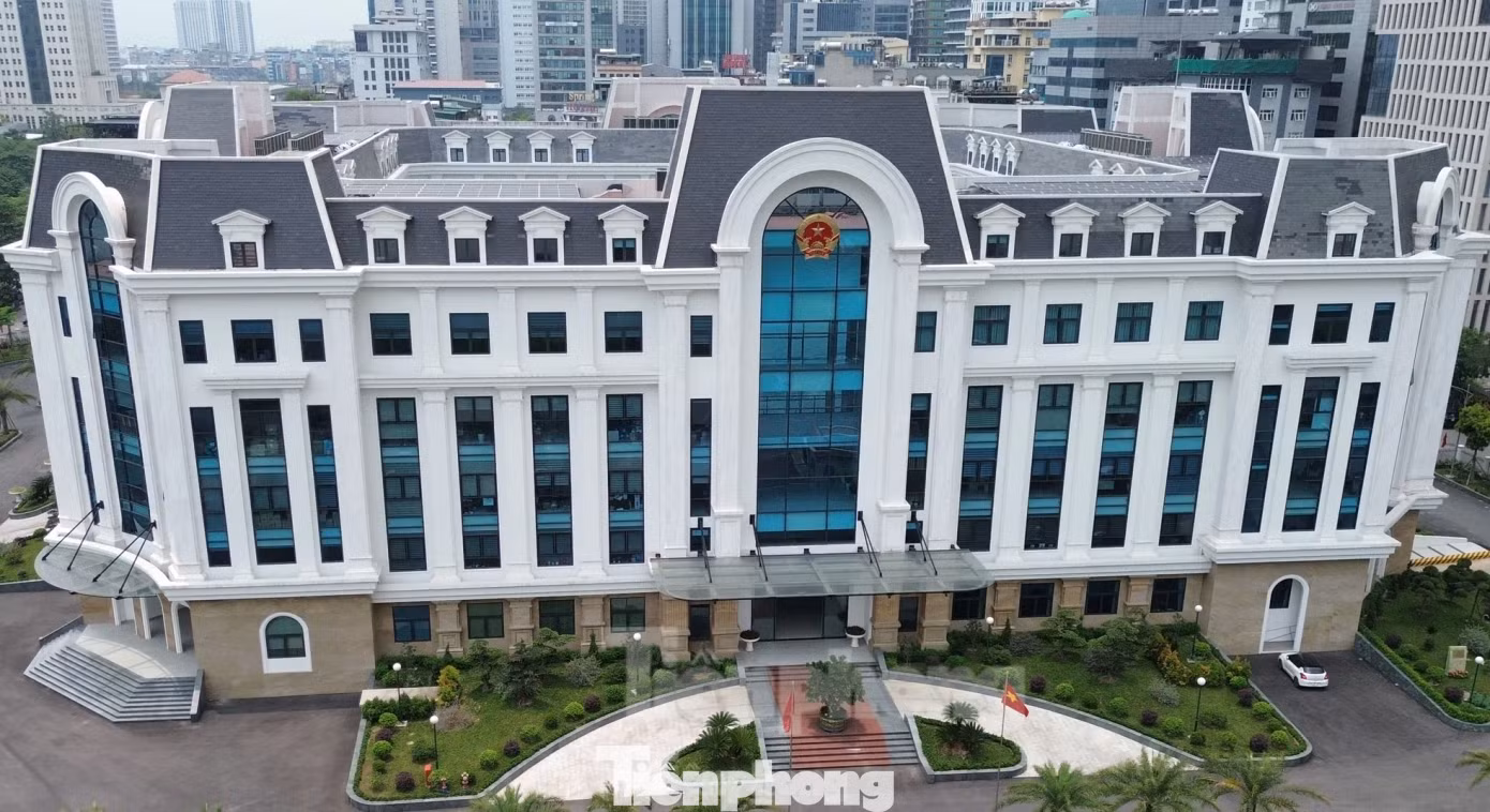 Trụ sở HĐND và MTTQ phường Cầu Giấy mới.