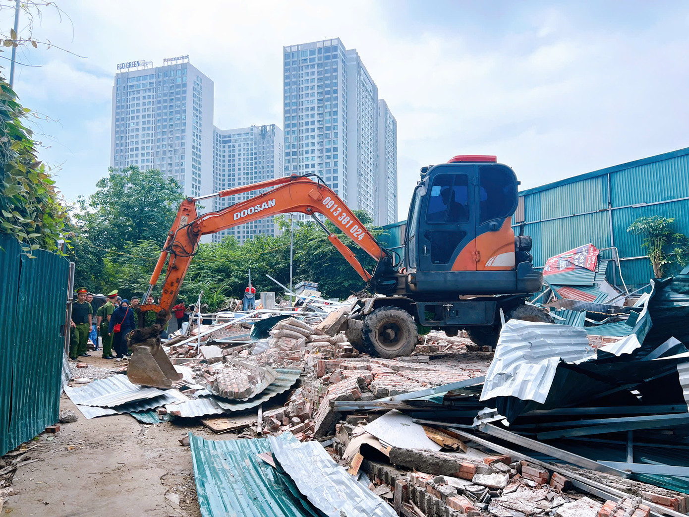 Xã Tân Triều, huyện Thanh Trì xử lý công trình trên đất nông nghiệp