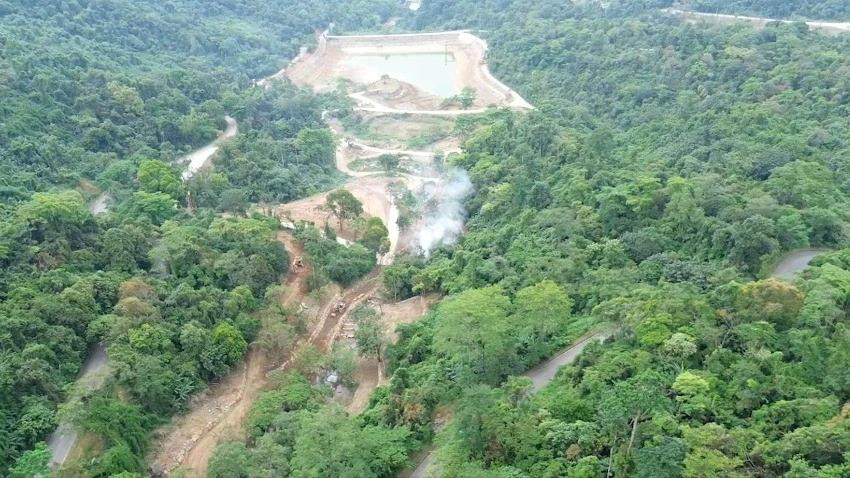 Công trình được xây dựng tại Khu du lịch Thiên Sơn- Suối Ngà, thuộc Vườn Quốc gia Ba Vì (ảnh: Lê Thanh)