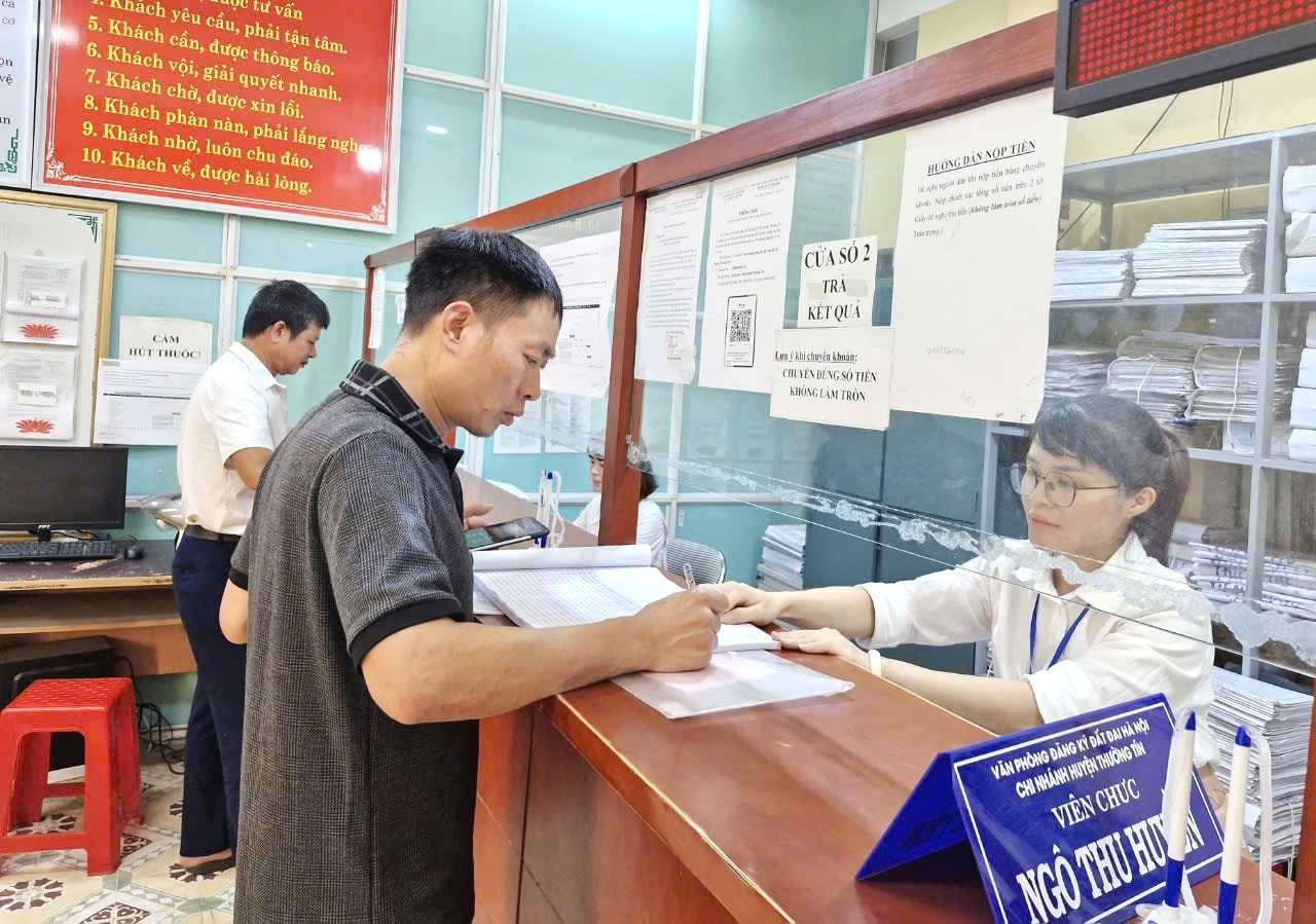 Hà Nội có 274 văn bản liên quan đến thẩm quyền cấp huyện cần sửa đổi, bổ sung, thay thế, bãi bỏ khi thực hiện chính quyền địa phương 2 cấp.