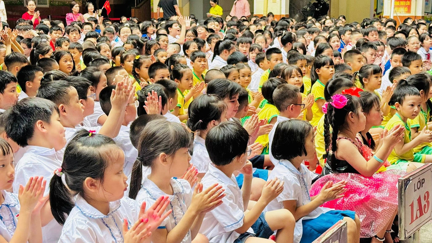 Theo đề xuất, Hà Nội sẽ dành hơn 3.000 tỷ đồng hỗ trợ 100% học sinh tiểu học ăn bán trú trong năm học 2025- 2026 (Ảnh minh họa).