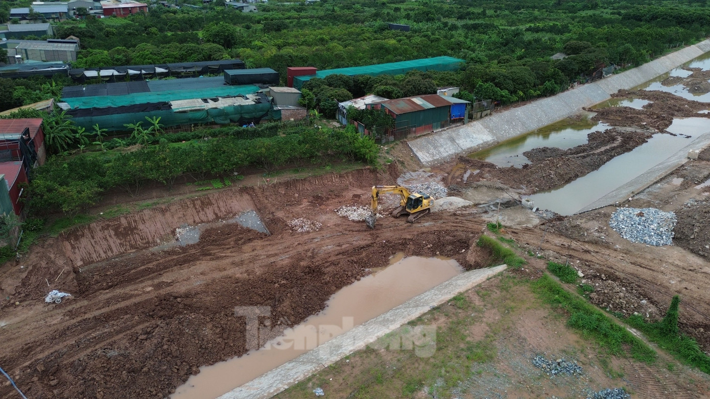 Theo Ban Quản lý dự án đầu tư xây dựng công trình giao thông Hà Nội (Ban Quản lý dự án), Dự án đầu tư xây dựng đường Vành đai 4 - Vùng Thủ đô Hà Nội dài khoảng 113 km đi qua 3 tỉnh thành gồm Hà Nội, Bắc Ninh và Hưng Yên với tổng mức đầu tư 85.813 tỷ đồng.