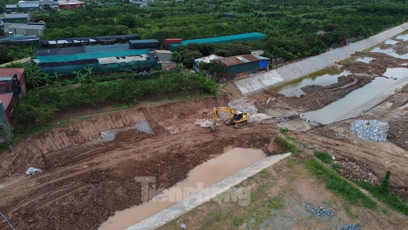 Theo Ban Quản lý dự án đầu tư xây dựng công trình giao thông Hà Nội (Ban Quản lý dự án), Dự án đầu tư xây dựng đường Vành đai 4 - Vùng Thủ đô Hà Nội dài khoảng 113 km đi qua 3 tỉnh thành gồm Hà Nội, Bắc Ninh và Hưng Yên với tổng mức đầu tư 85.813 tỷ đồng.