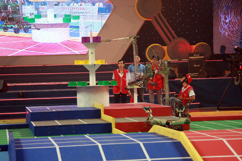 LH-CACTUS 2 độc diễn khi mà BK-SPIRIT bị thổi phạt