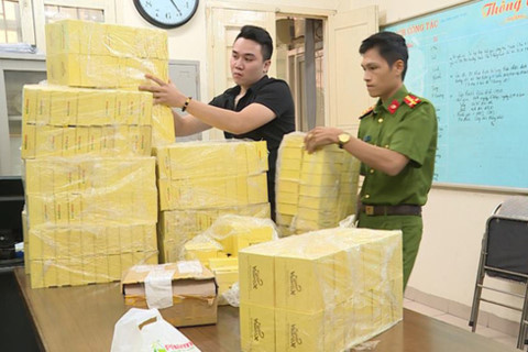 Nhiều thông tin ngỡ ngàng về thuốc điều trị ung thư "bọ cạp xanh" vừa bị làm giả ảnh 1