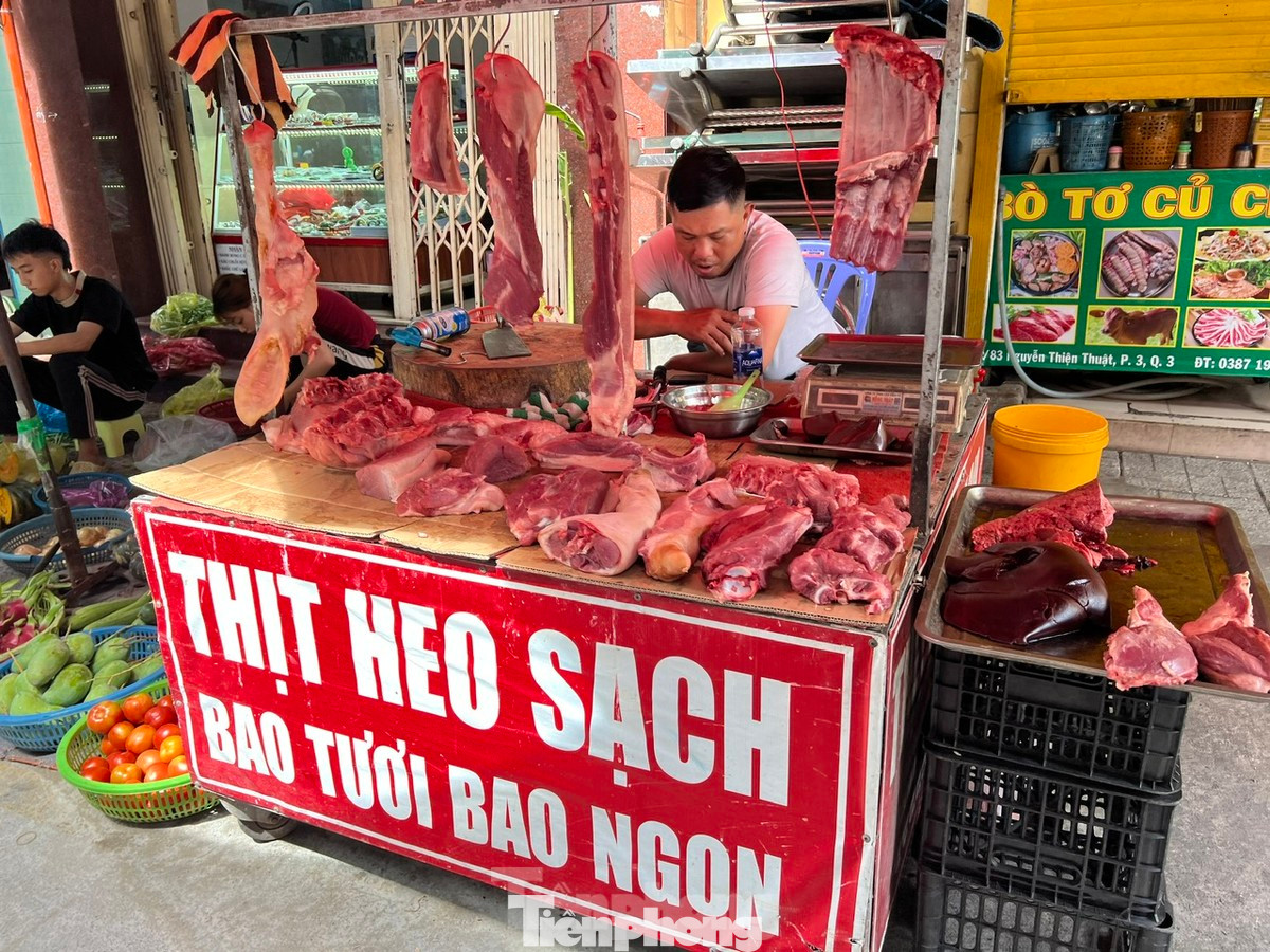 Thịt lợn tăng giá. Thịt lợn tăng giá.