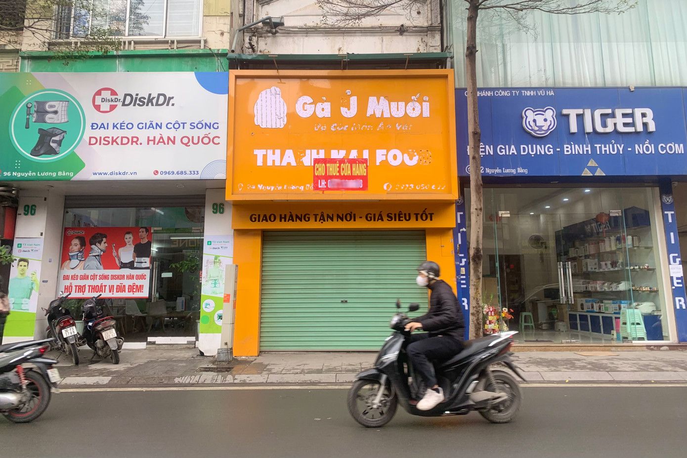 Mặt bằng đẹp trên phố Nguyễn Lương Bằng.